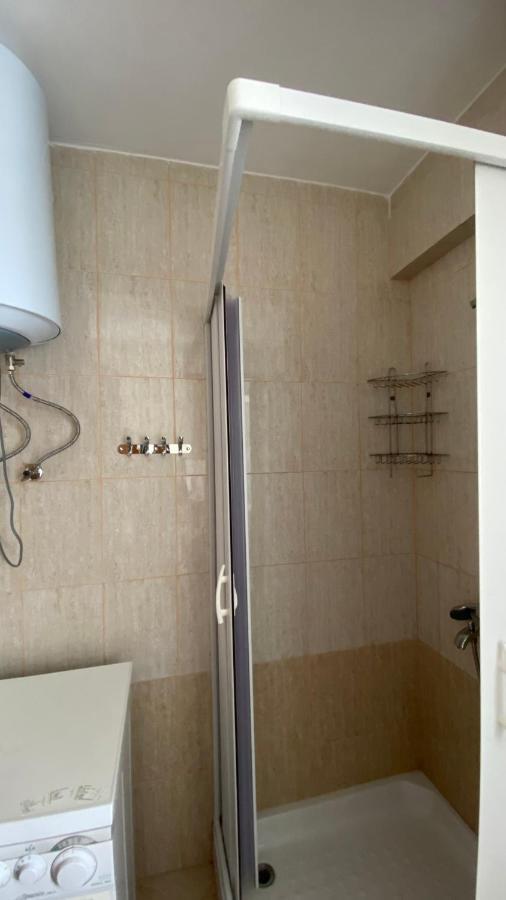 Anxhelo's Apartament *